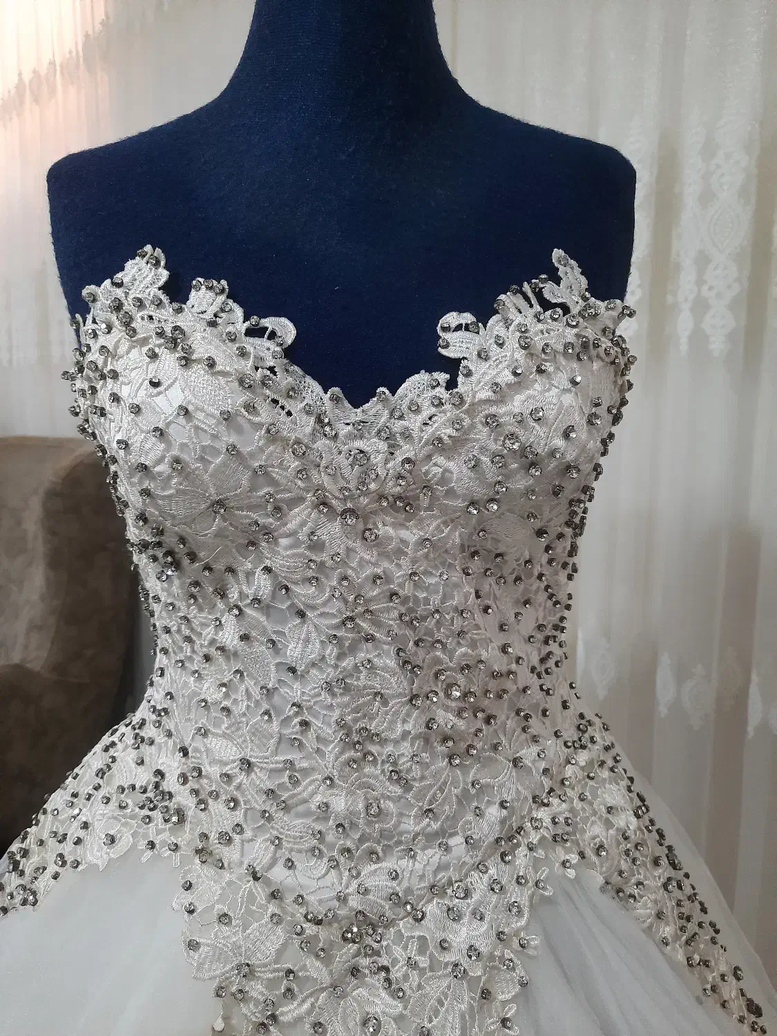 لباس عروس|لباس|هشتگرد, مدرس|دیوار