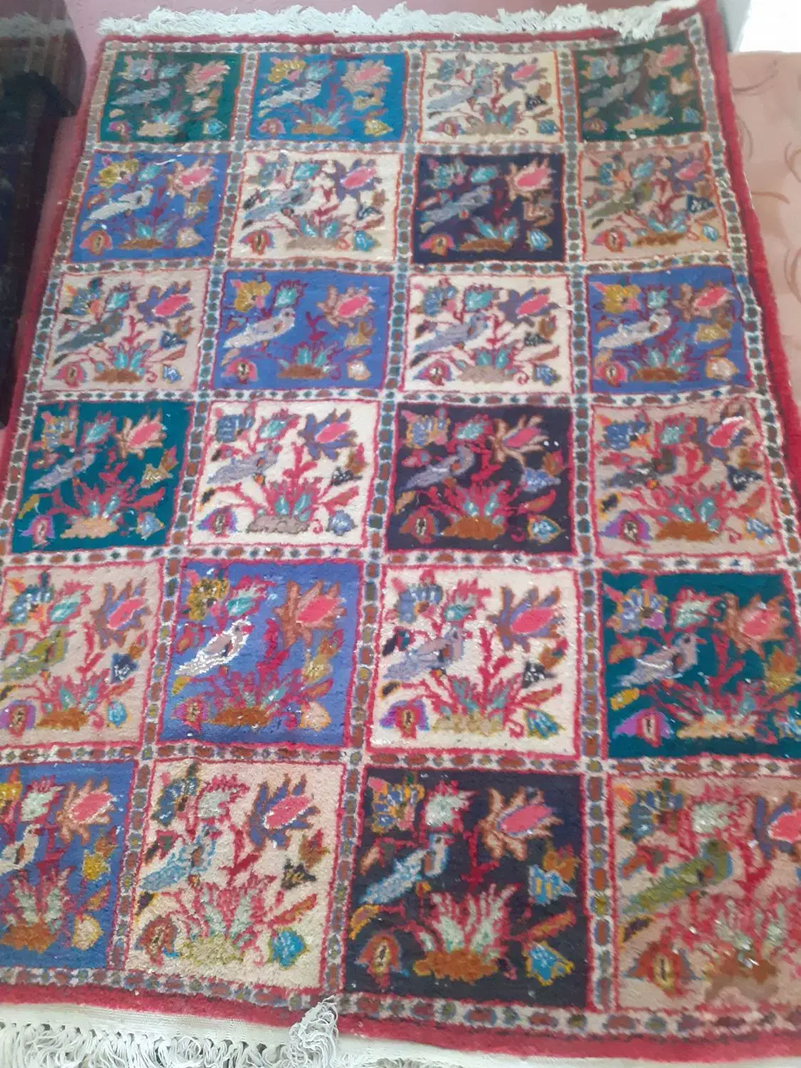 فرش دست بافت.|فرش|اصفهان, ملک|دیوار