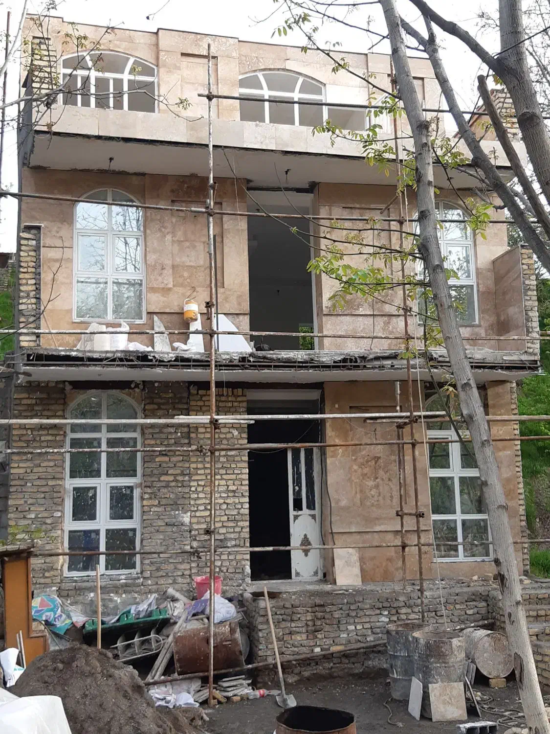 داربست|مصالح و تجهیزات ساختمان|طرقبه, |دیوار