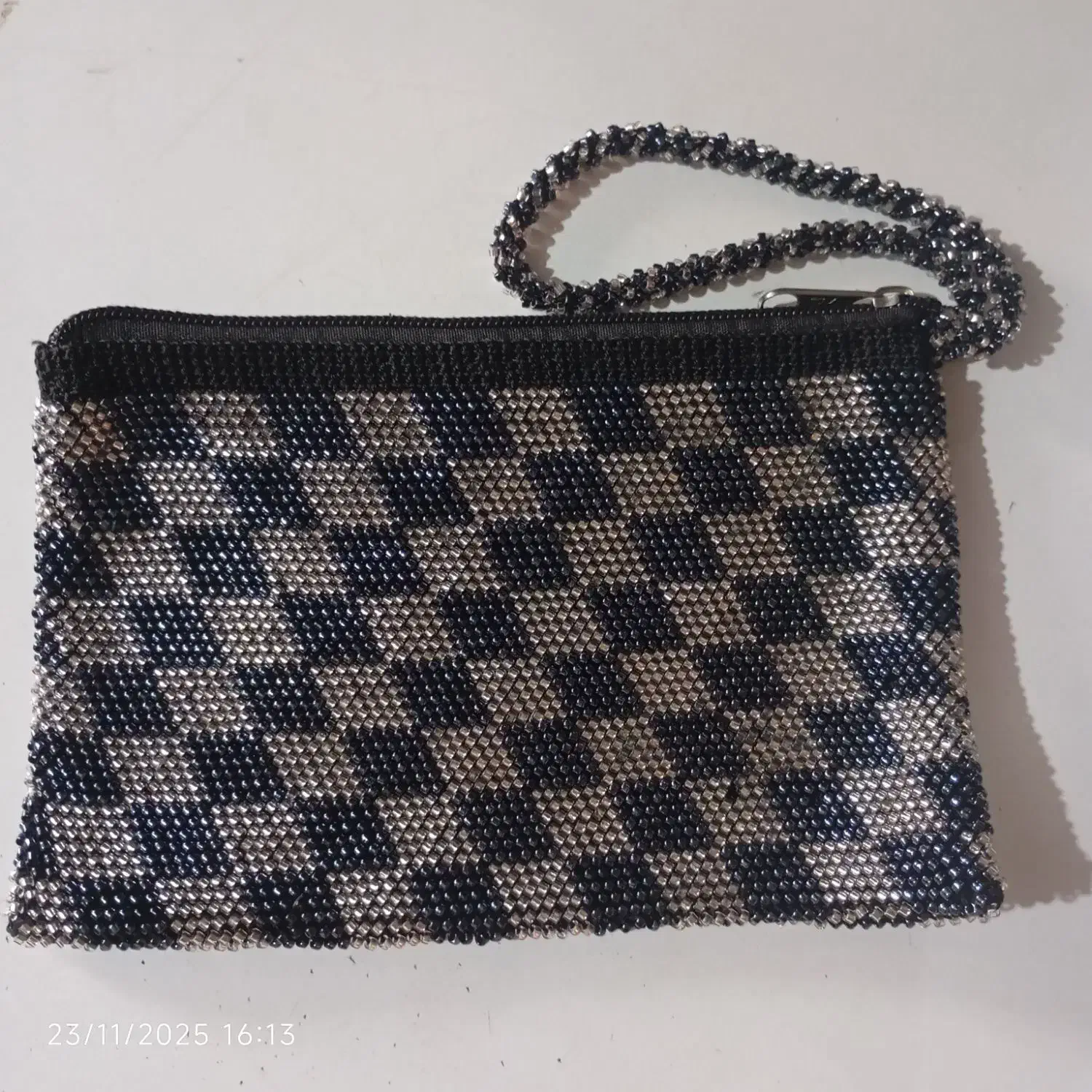 کیف مرواریدی|کیف، کفش، کمربند|ارومیه, |دیوار