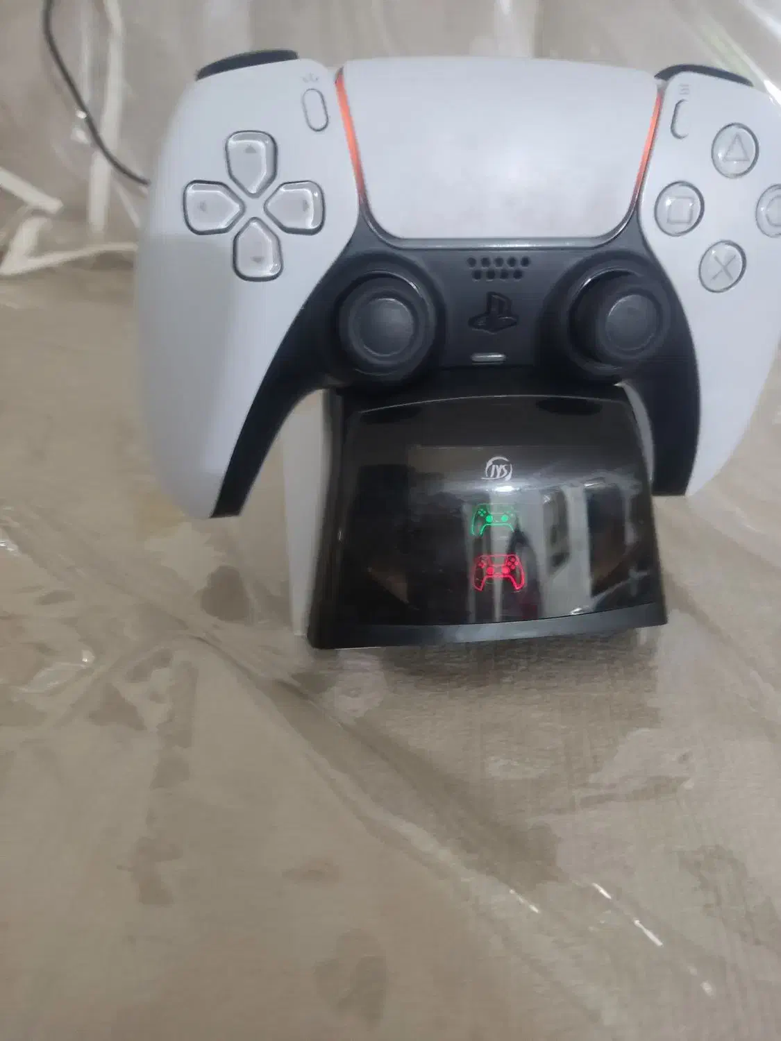 دسته شارژ کن پلی ۵|کنسول، بازی ویدئویی و آنلاین|خرم‌آباد, |دیوار