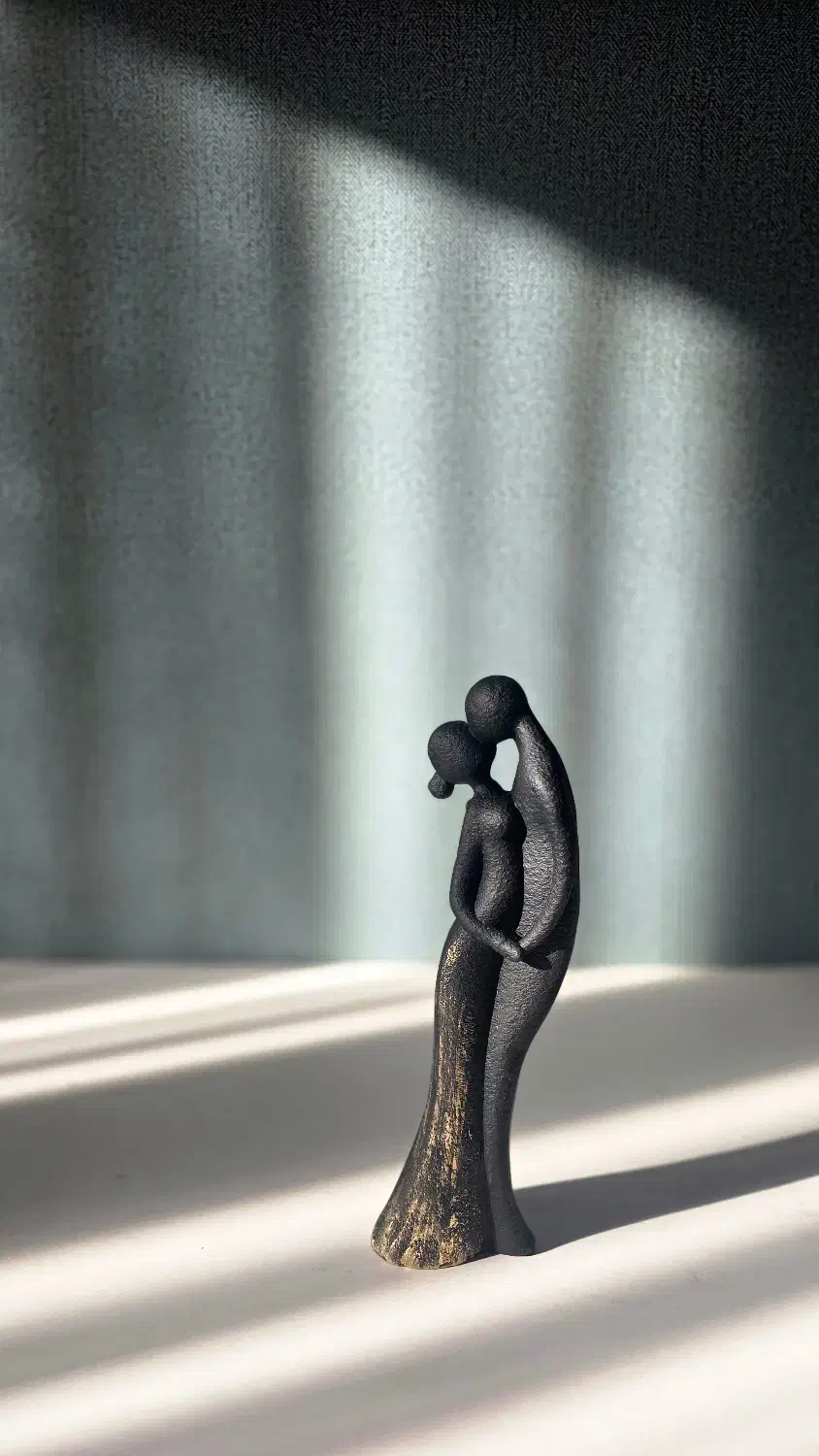 مجسمه عشاق|مجسمه، تندیس، ماکت|ارومیه, |دیوار