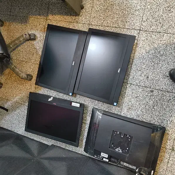 عرضه رسمی محصولات استوک|رایانه همراه|اراک, |دیوار