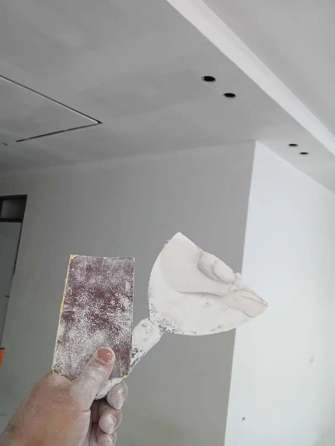 رنگ آمیزی و نقاشی|خدمات پیشه و مهارت|سراب, |دیوار