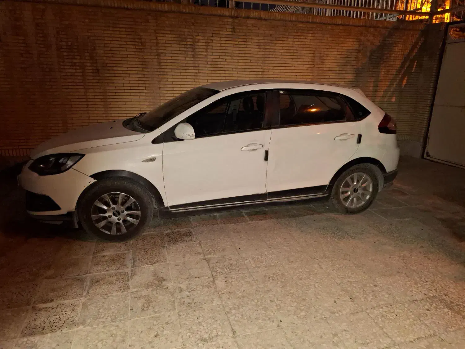 ام وی ام ۳۱۵ اسپرت لاکچری۹۶تمیز،بدون رنگ،|خودرو سواری و وانت|بندرعباس, |دیوار