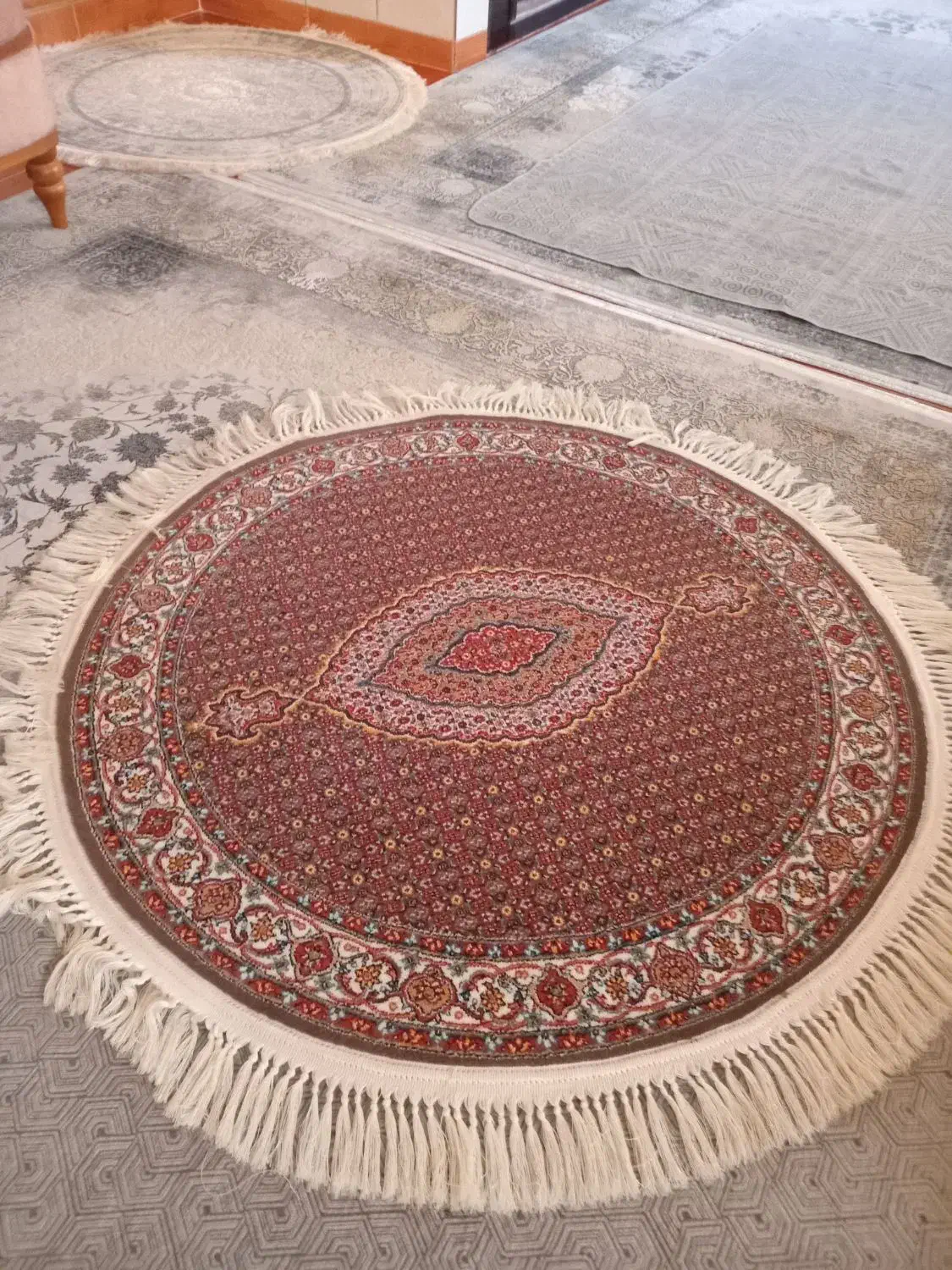 قالیچه گرد|فرش|ارومیه, |دیوار