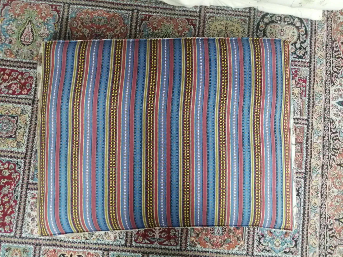 پشتی سنتی|پشتی|مشهد, آزادشهر|دیوار