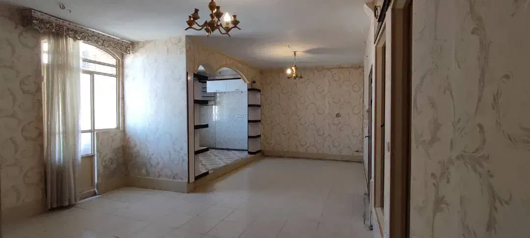 آپارتمان ۸۱متر /سند تک برگ/ بر اصلی گلشن ۱ ۶۰متری|فروش آپارتمان|خرمآباد, |دیوار