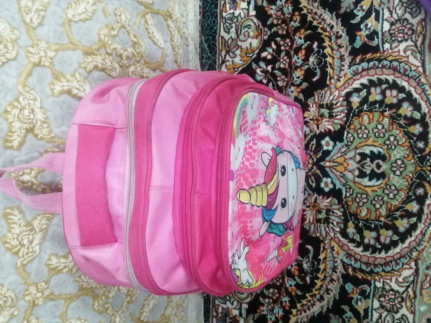 کیف مدرسه دخترانه نو|کیف، کفش، کمربند|گلبهار, شهر جدید گلبهار|دیوار