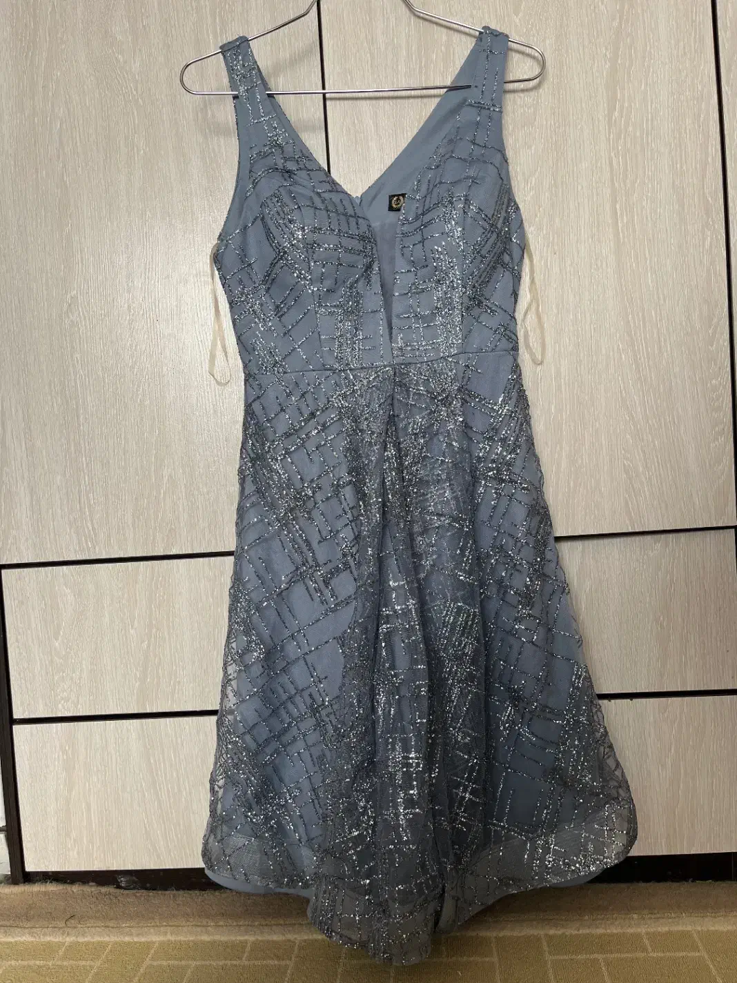 لباس مجلسی|لباس|پردیس, فاز ۲|دیوار