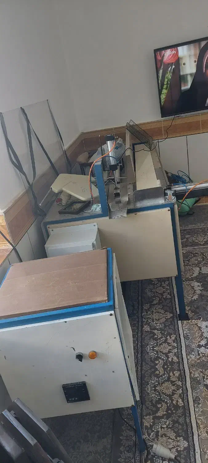 دستگاه بسته بندی|ماشین‌آلات صنعتی|دورود, |دیوار