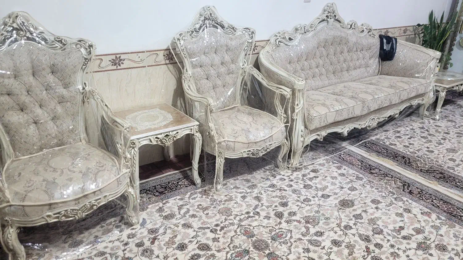 مبل ۹ نفر چوب راش تولید تهران با فوم سرد درجه یک|مبلمان خانگی و میز عسلی|هرسین, |دیوار