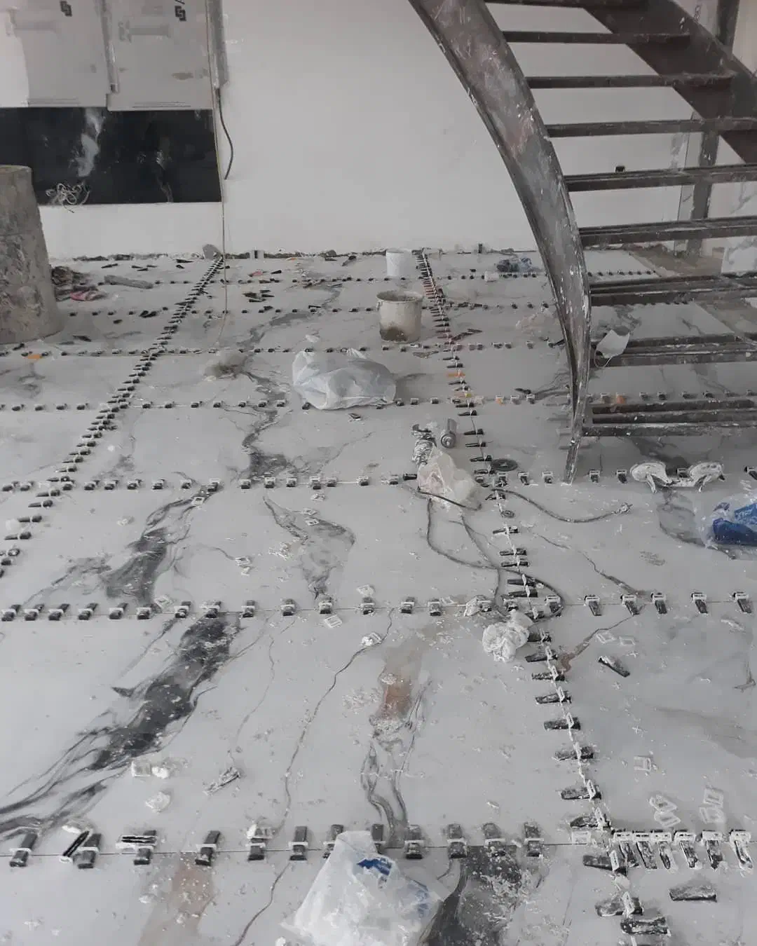 انجام سرامیک کاری اسلب و سرامیک چسبی|خدمات پیشه و مهارت|رفسنجان, |دیوار