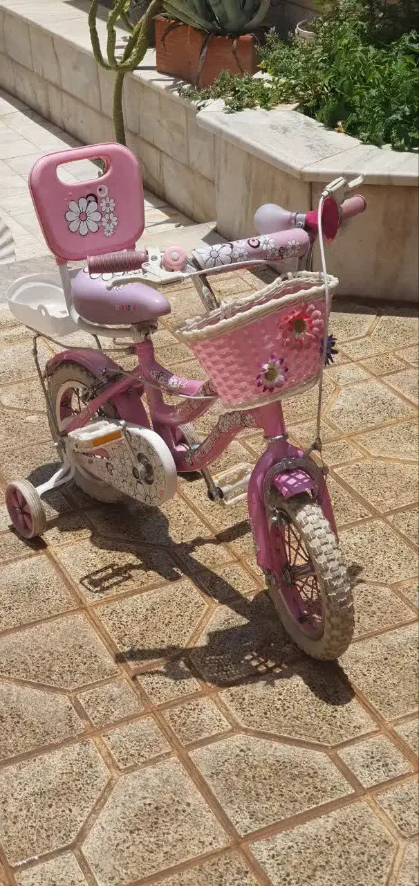 دوعدد دوچرخه بچگانه|دوچرخه، اسکیت، اسکوتر|اصفهان, شهرک آزمایش|دیوار