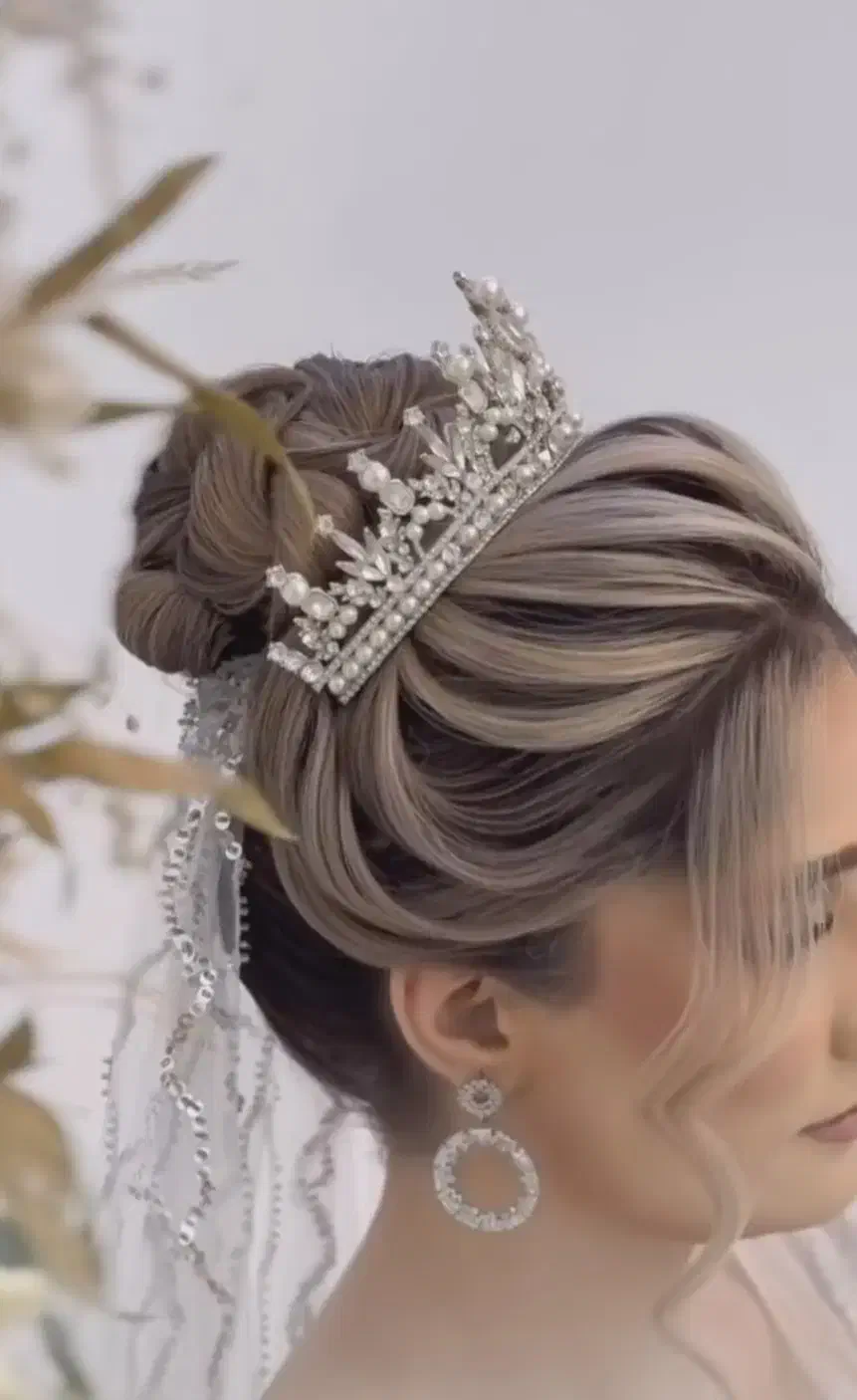 سالن زیبایی یاس|خدمات آرایشگری و زیبایی|الیگودرز, |دیوار