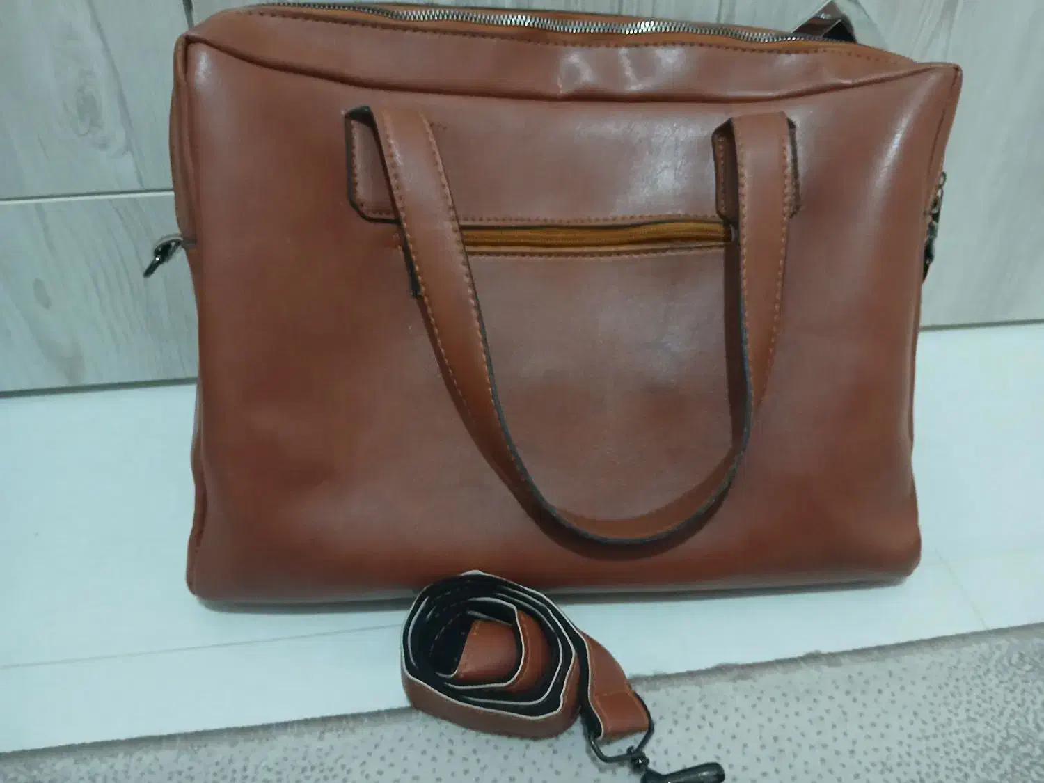 کیف اداری چرم عسلی|کیف، کفش، کمربند|فردیس, نسترن شرقی|دیوار