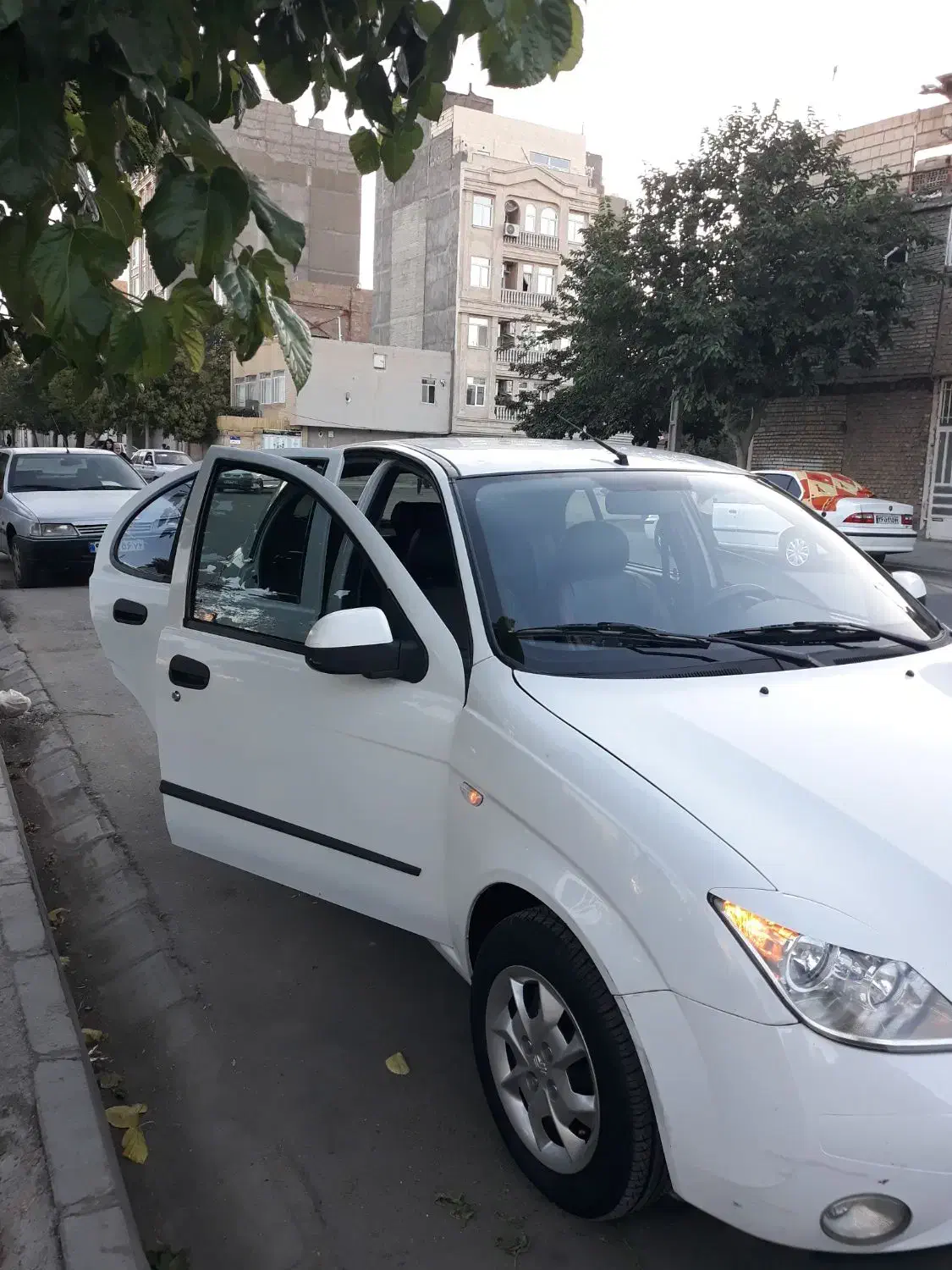 تیبا 2 مدل 94 بسیار تمیز|خودرو سواری و وانت|مشهد, ایثار|دیوار