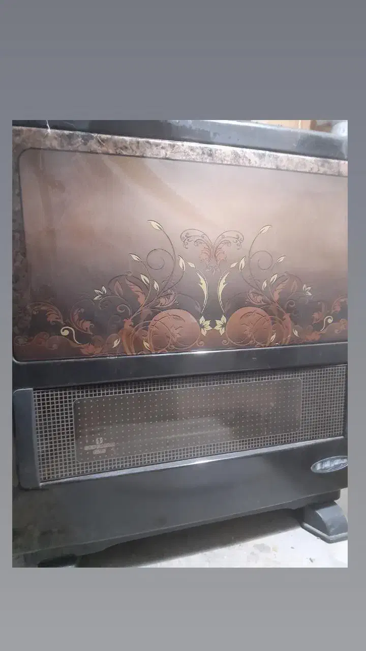 بخاری گازی و کرسی چوبی|بخاری، هیتر، شومینه|قزوین, |دیوار