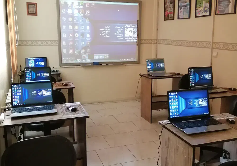 آموزشگاه فنی حرفه ای معماری وگرافیک|خدمات آموزشی|نیشابور, امام|دیوار