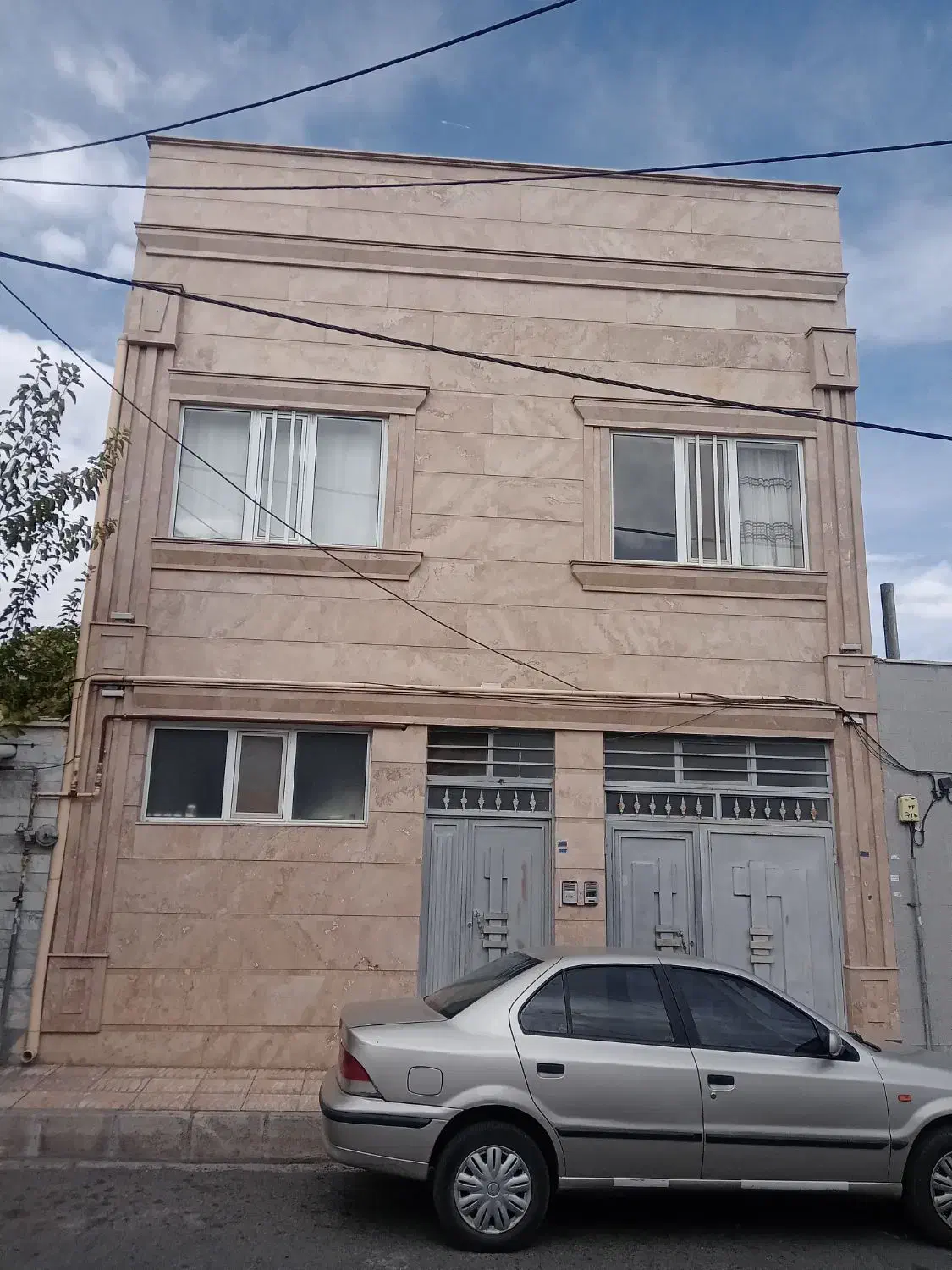 کاشی کاری و سرامیک کاری|خدمات پیشه و مهارت|خوی, |دیوار