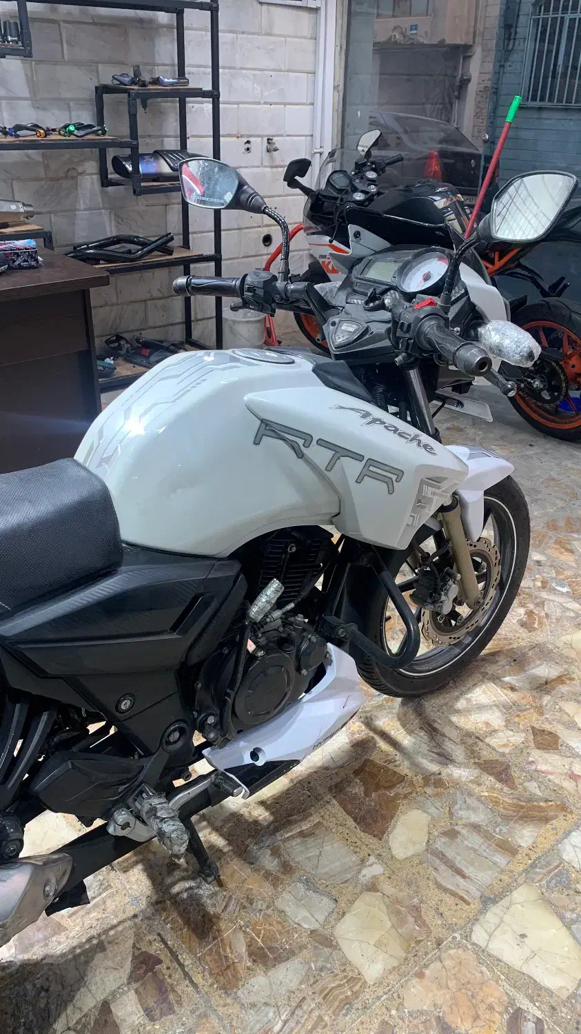 آپاچی ۱۸۰ مدل ۹۳|موتورسیکلت|تهران, دردشت|دیوار