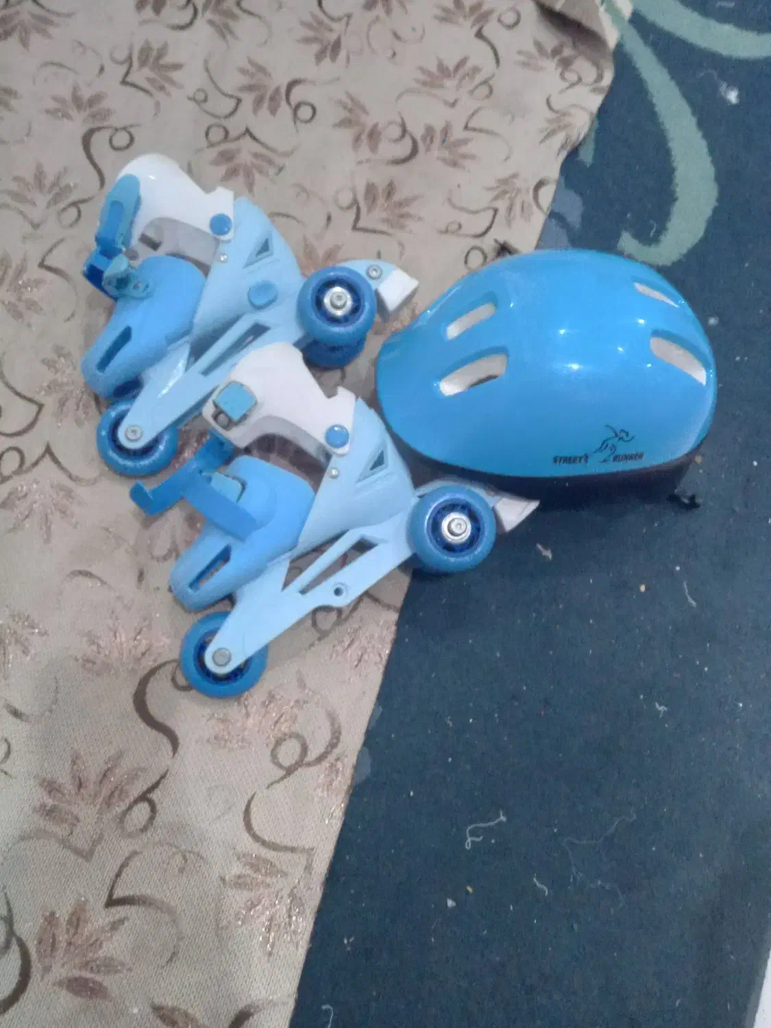 کفش اسکیت مبتدی سایز ۲۷ تا ۳۰|دوچرخه، اسکیت، اسکوتر|مشهد, سعد آباد|دیوار