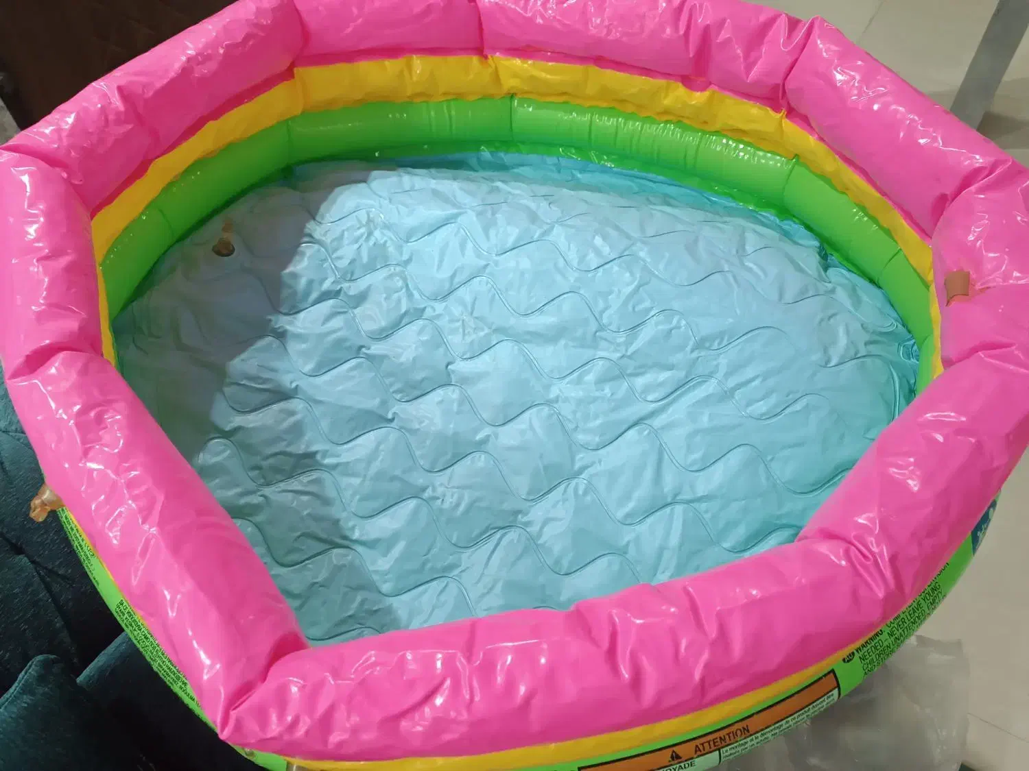 حوض بادی بچه ها|اسباب‌بازی بچه|سبزوار, کاشفی شمالی (دادگستری)|دیوار