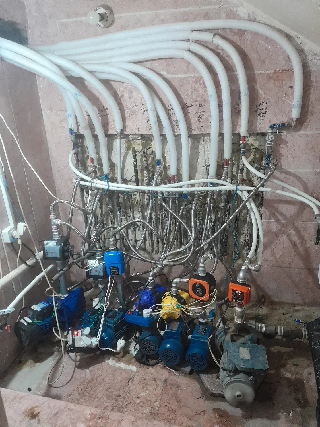 پکیج پمپ آبگرمکن تعمیر|آبگرمکن، پکیج، شوفاژ|مشهد, عنصری|دیوار