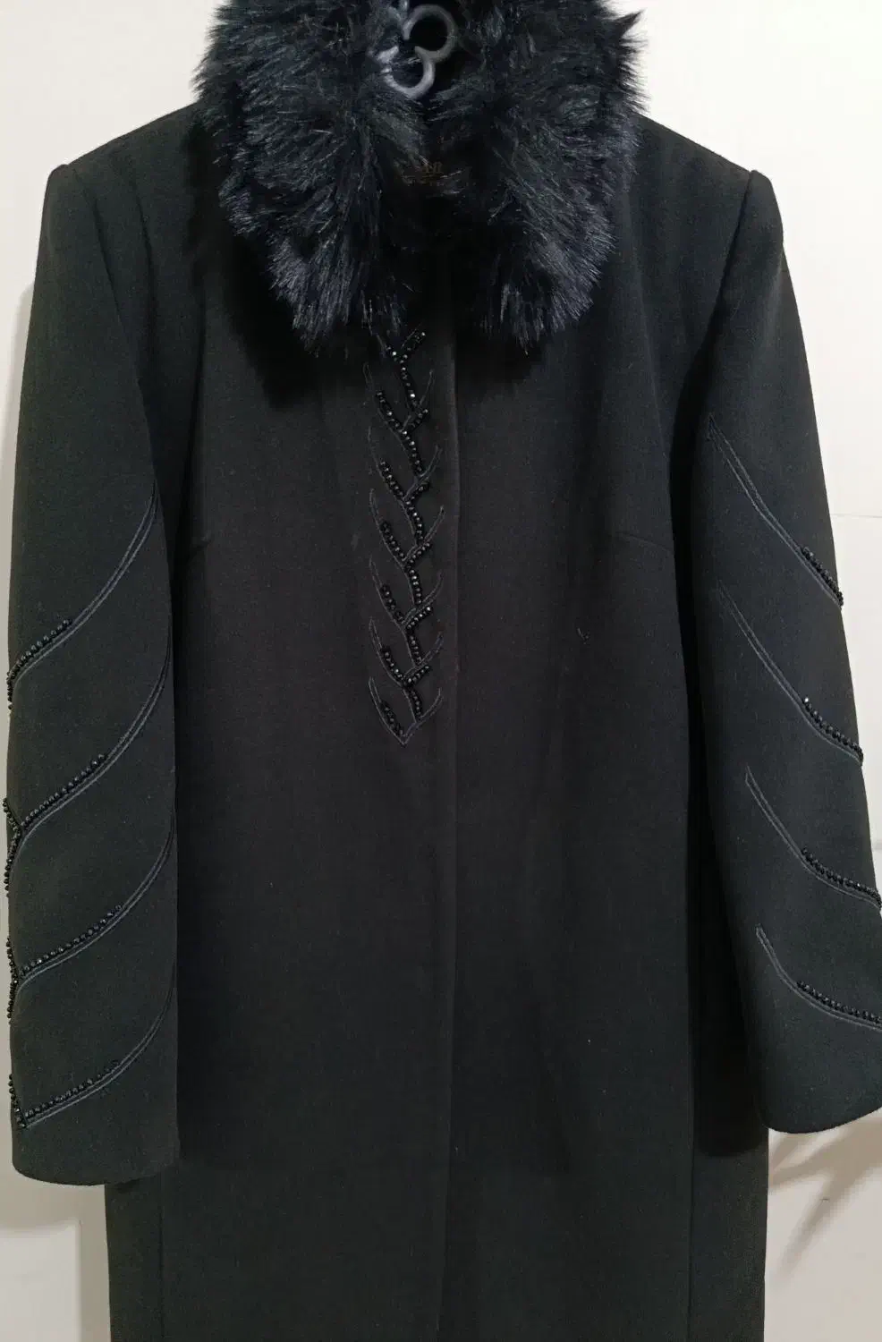 پالتو مجلسی|لباس|ساوه, |دیوار