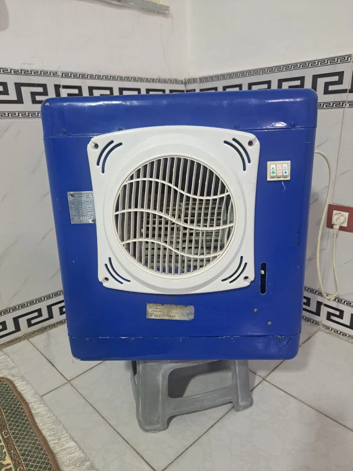 کولر ابی|کولر آبی|کنگاور, |دیوار
