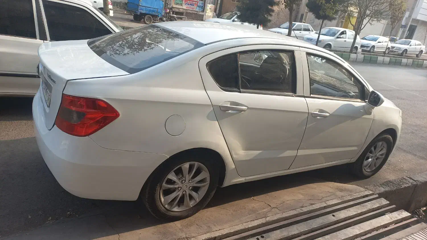 فروش فوری|خودرو سواری و وانت|قم, نیروگاه|دیوار