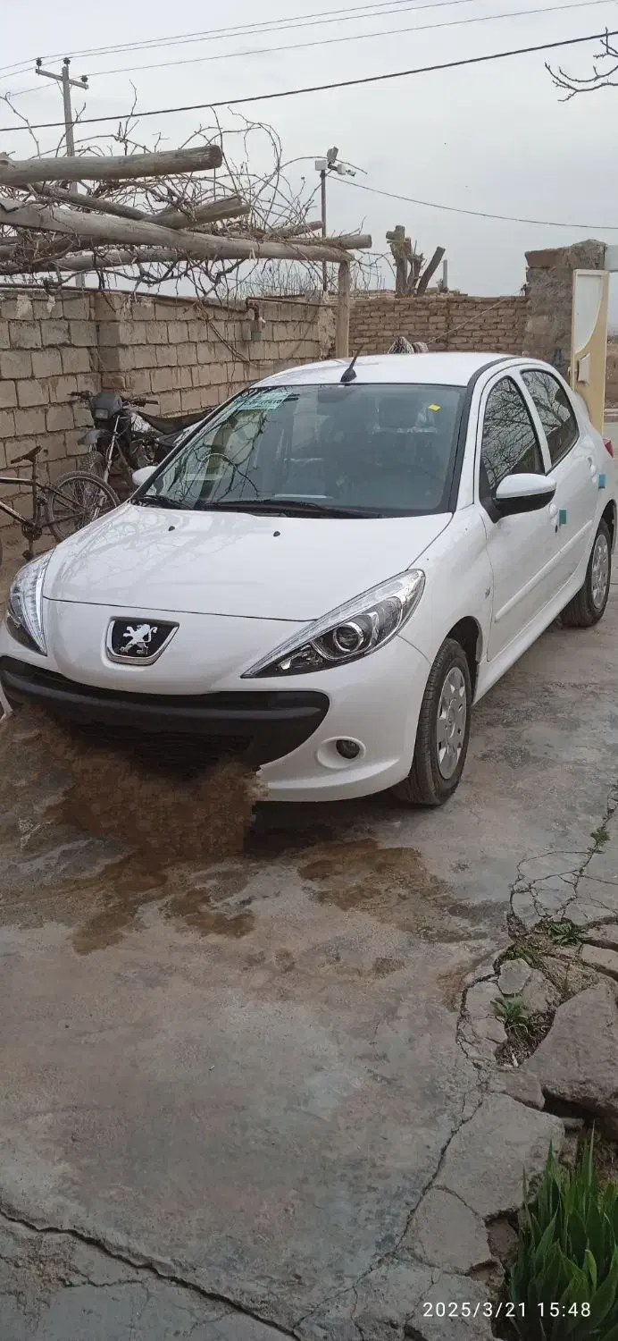 ۲۰۷ مدل ۴۰۴ تیوتری|خودرو سواری و وانت|مشهد, وکیل‌آباد|دیوار