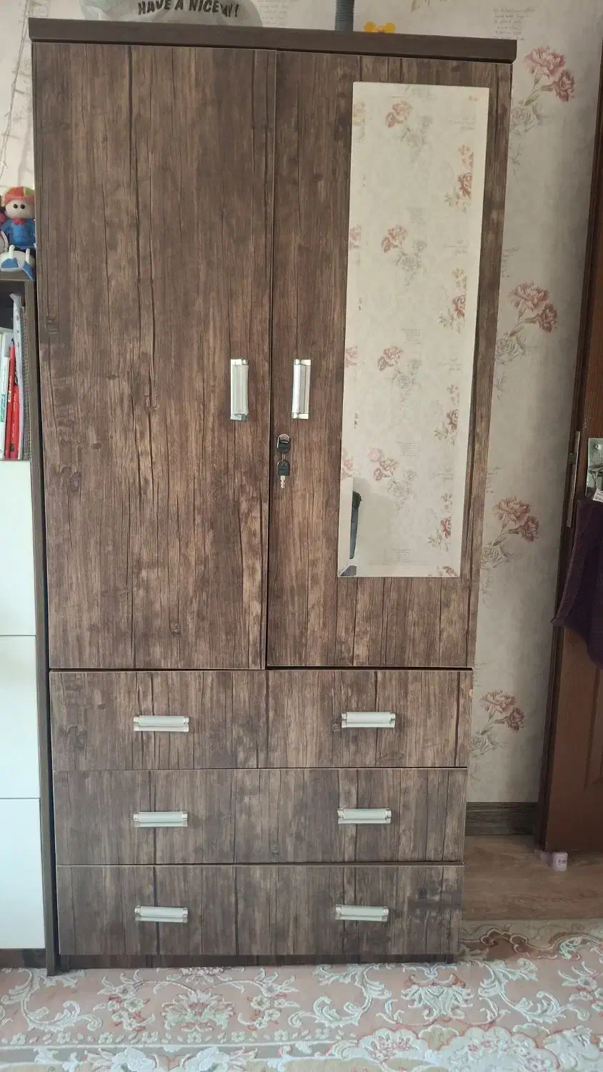 کمد چوبی سالم|جاکفشی، کمد، دراور|فردیس, شهرک ۱۱۰|دیوار