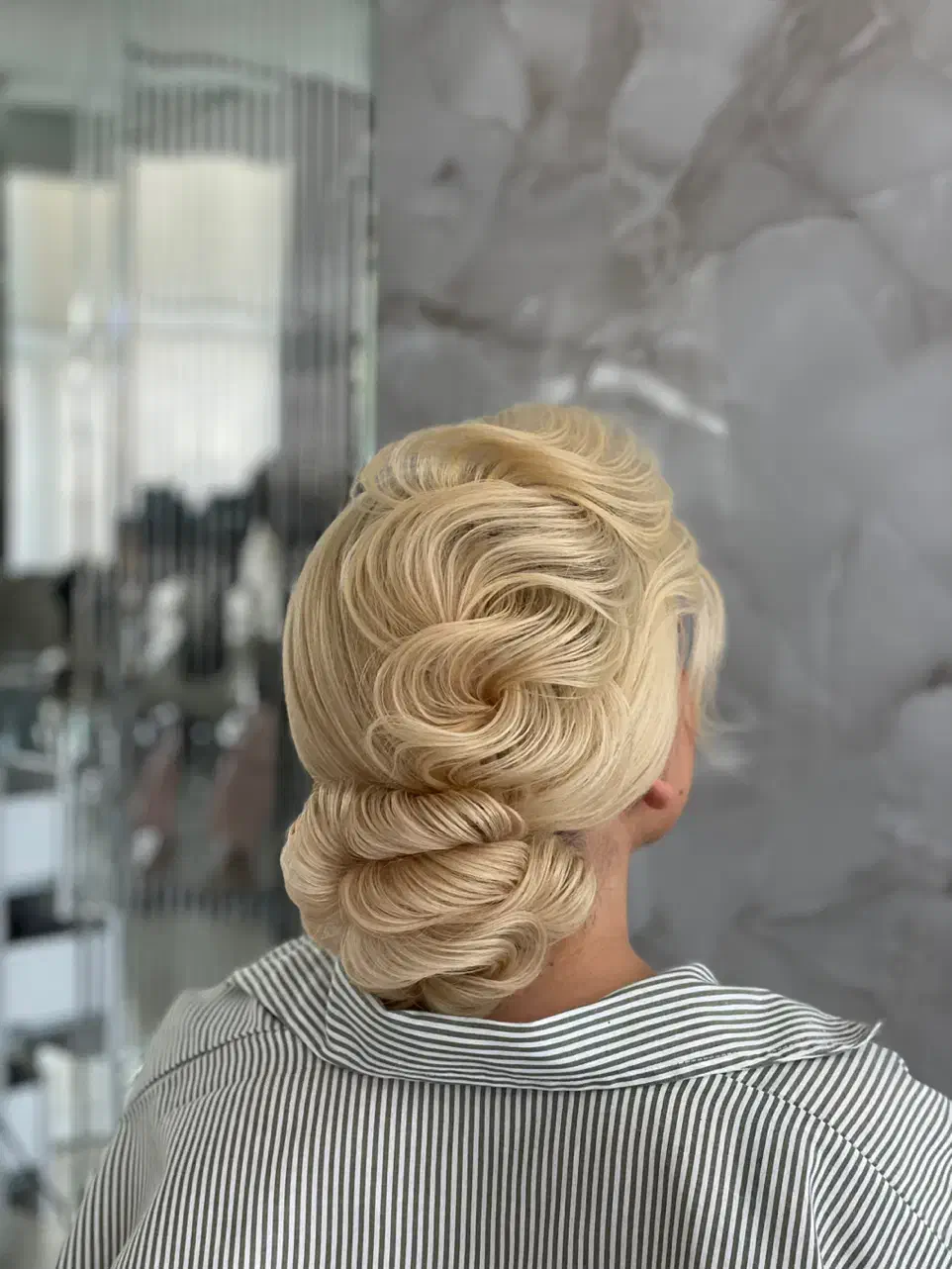 آموزش شینیون|خدمات آرایشگری و زیبایی|تربت جام, شاد|دیوار