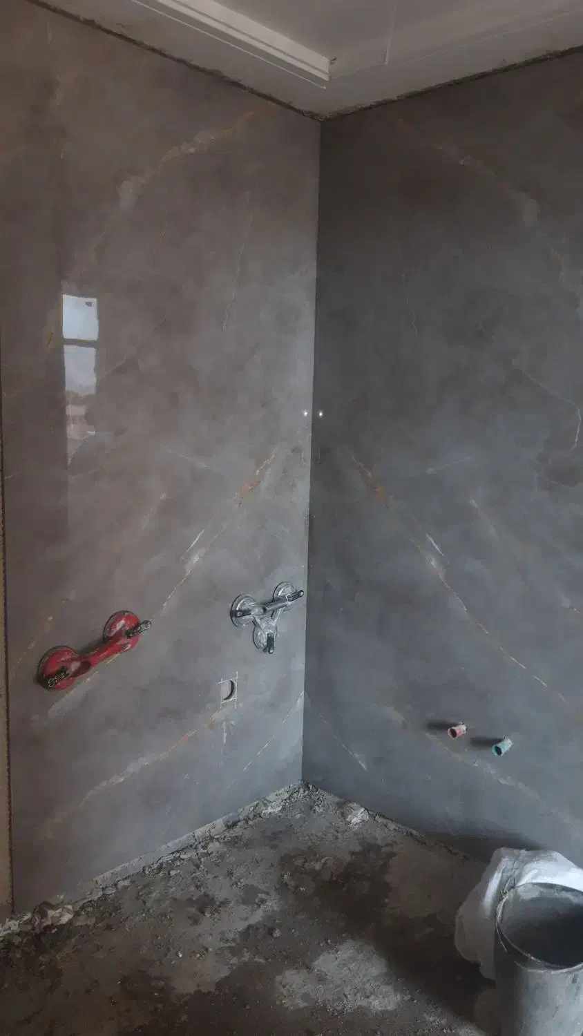 کاشی کار ی، سرامیک کاری و نصب اسلب تخصصی|خدمات پیشه و مهارت|مشهد, توس (بلوار توس)|دیوار