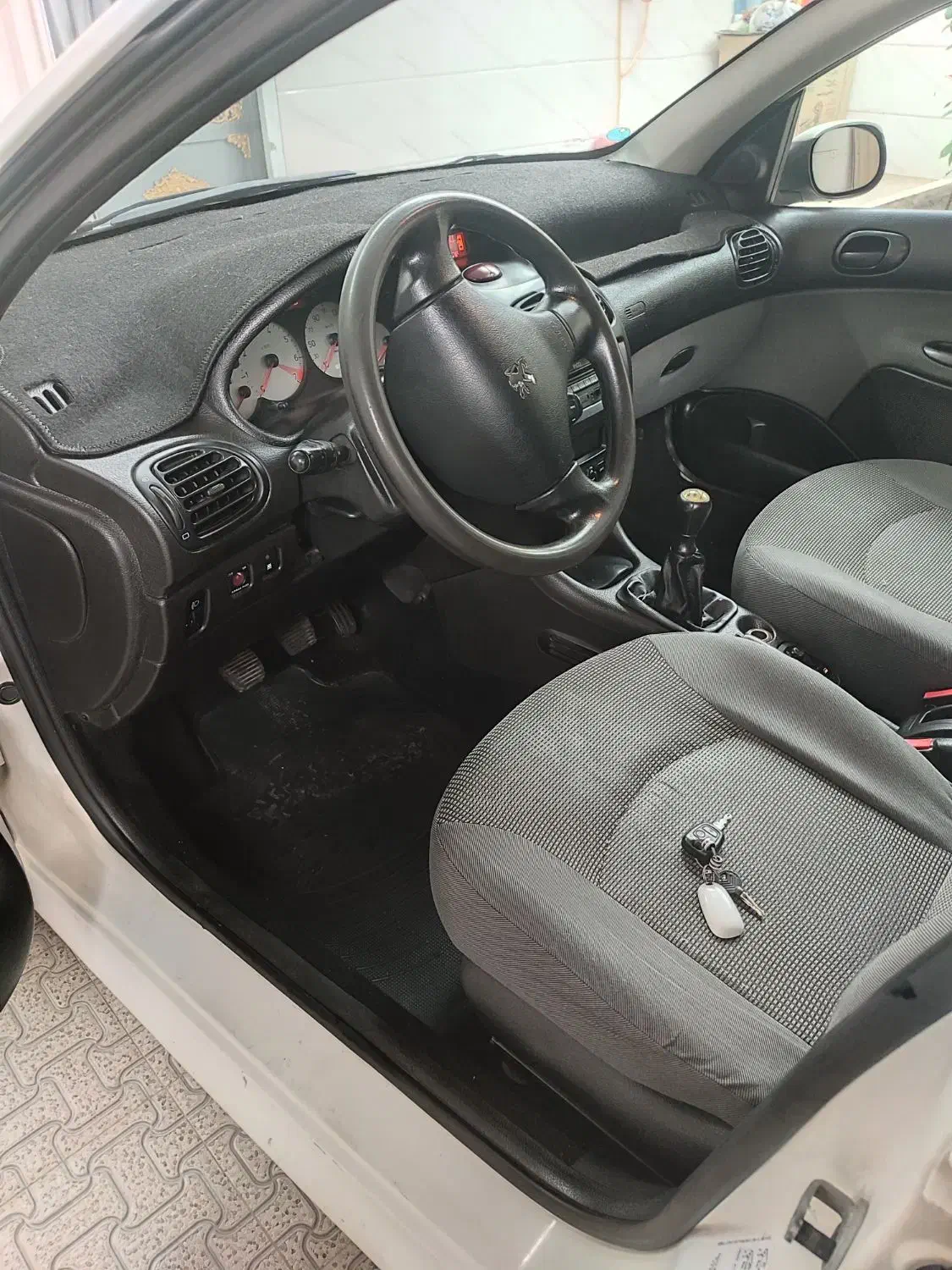 206 sdمدل ۱۳۹۴|خودرو سواری و وانت|اهواز, پادادشهر|دیوار