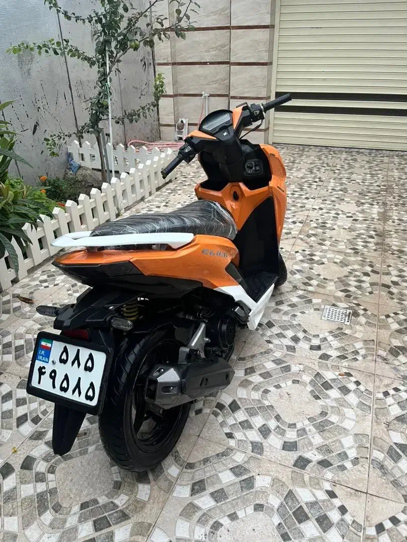 موتور کلیلک|موتورسیکلت|آستانه اشرفیه, |دیوار