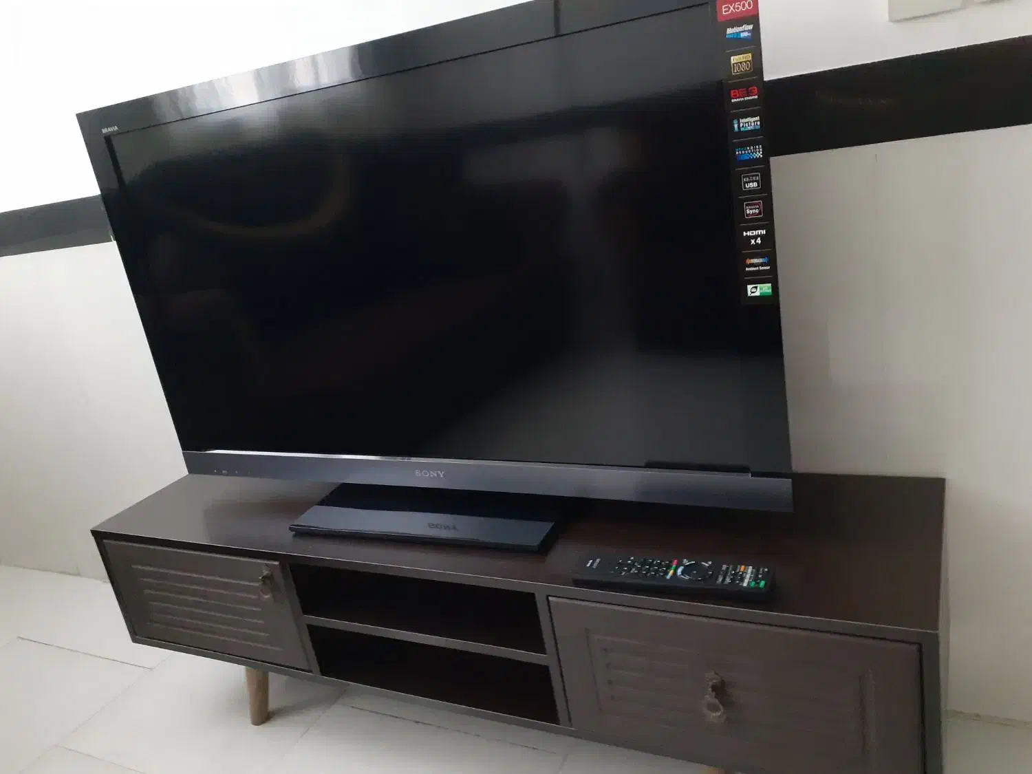 ال سی دی۴۶سونی اصلی بامیزتلویزیون|تلویزیون و پروژکتور|صباشهر, |دیوار