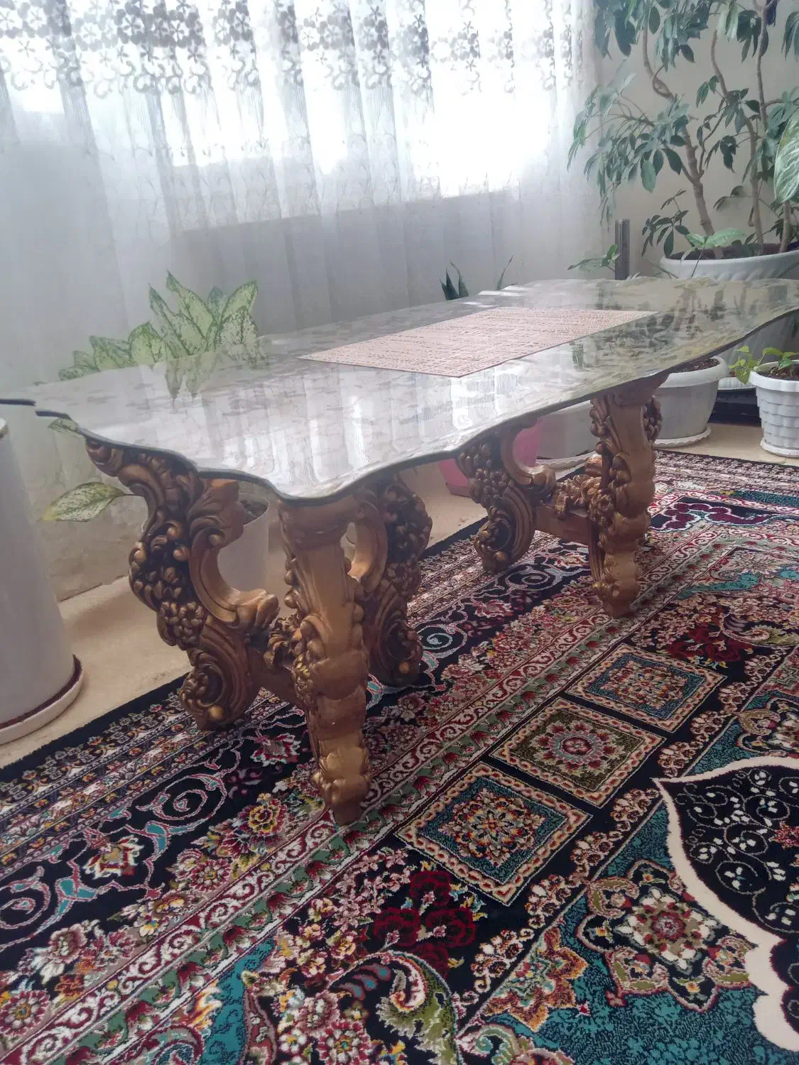 مبل سلطنتی تمیز در حد نو|مبلمان خانگی و میز عسلی|گرمدره, |دیوار