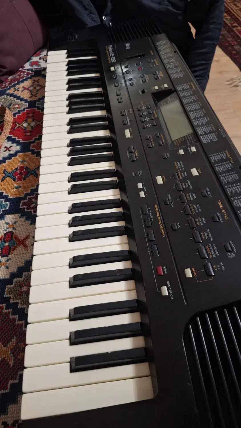 ارگ رولندE68 اصل در حد اک|پیانو، کیبورد، آکاردئون|تهران, سلسبیل شمالی|دیوار