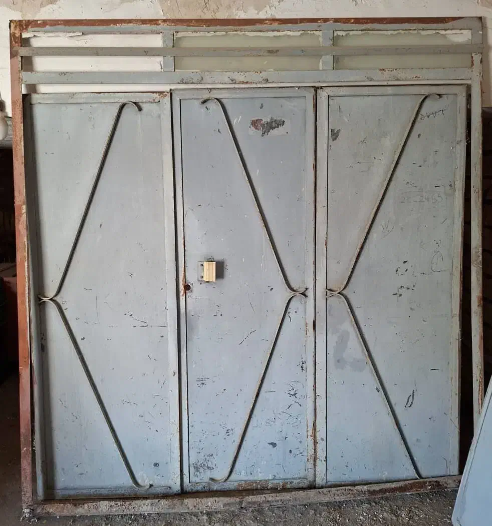 درب ورودی دو لنگه و سه لنگه|مصالح و تجهیزات ساختمان|خلخال, |دیوار