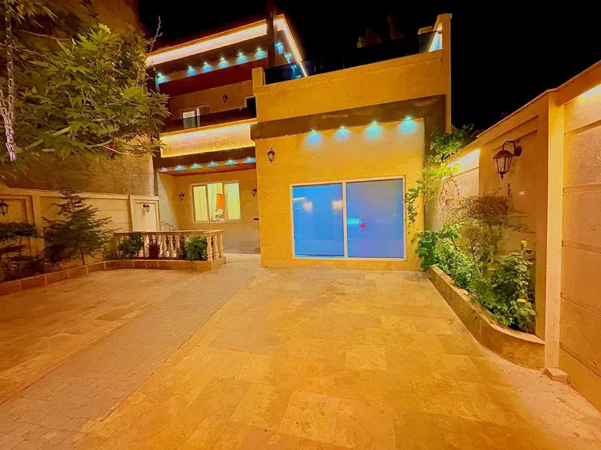 اجاره باغ ویلااول جاده شاندیز«استخرآب گرم»دوبلکس|اجارهٔ کوتاهمدت ویلا و باغ|مشهد, وکیلآباد|دیوار