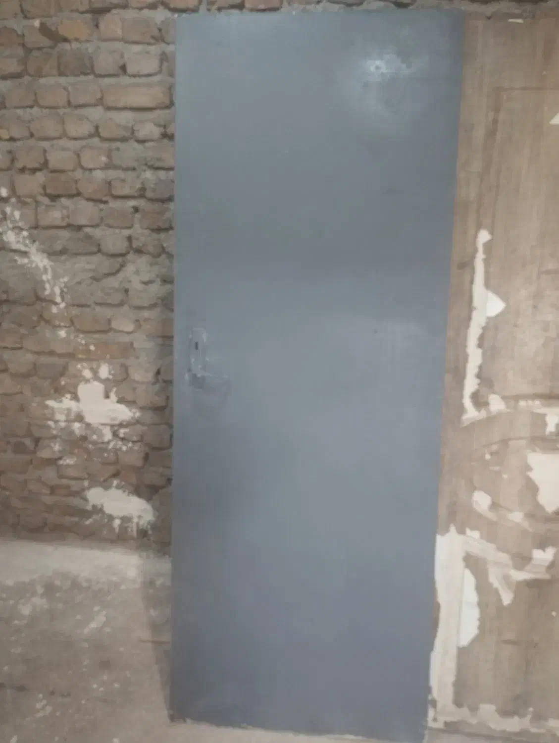 درب|مصالح و تجهیزات ساختمان|اشتهارد, |دیوار