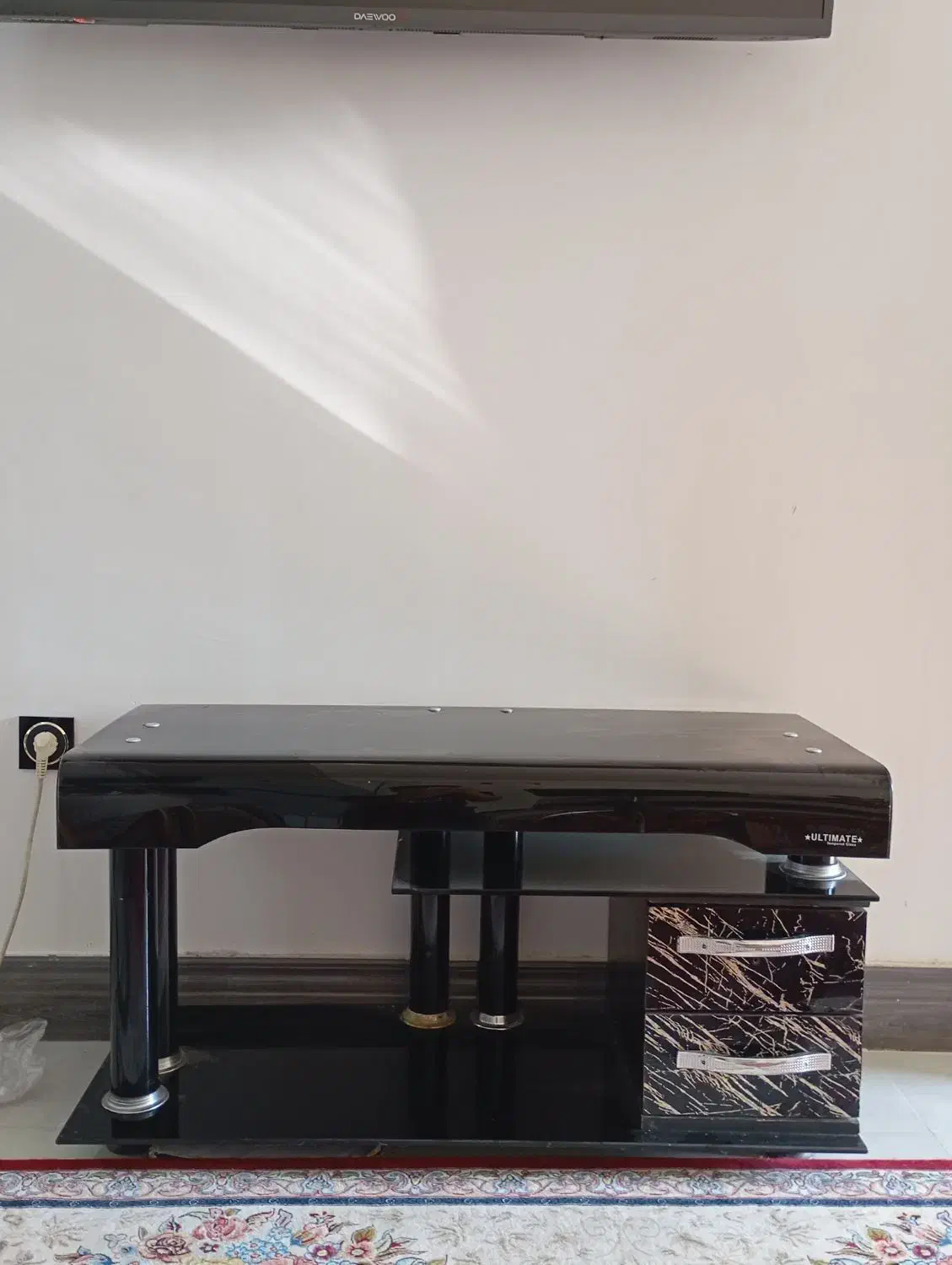 میز تلویزیون تمیز مشکل ندارد|میز تلویزیون|بابل, |دیوار