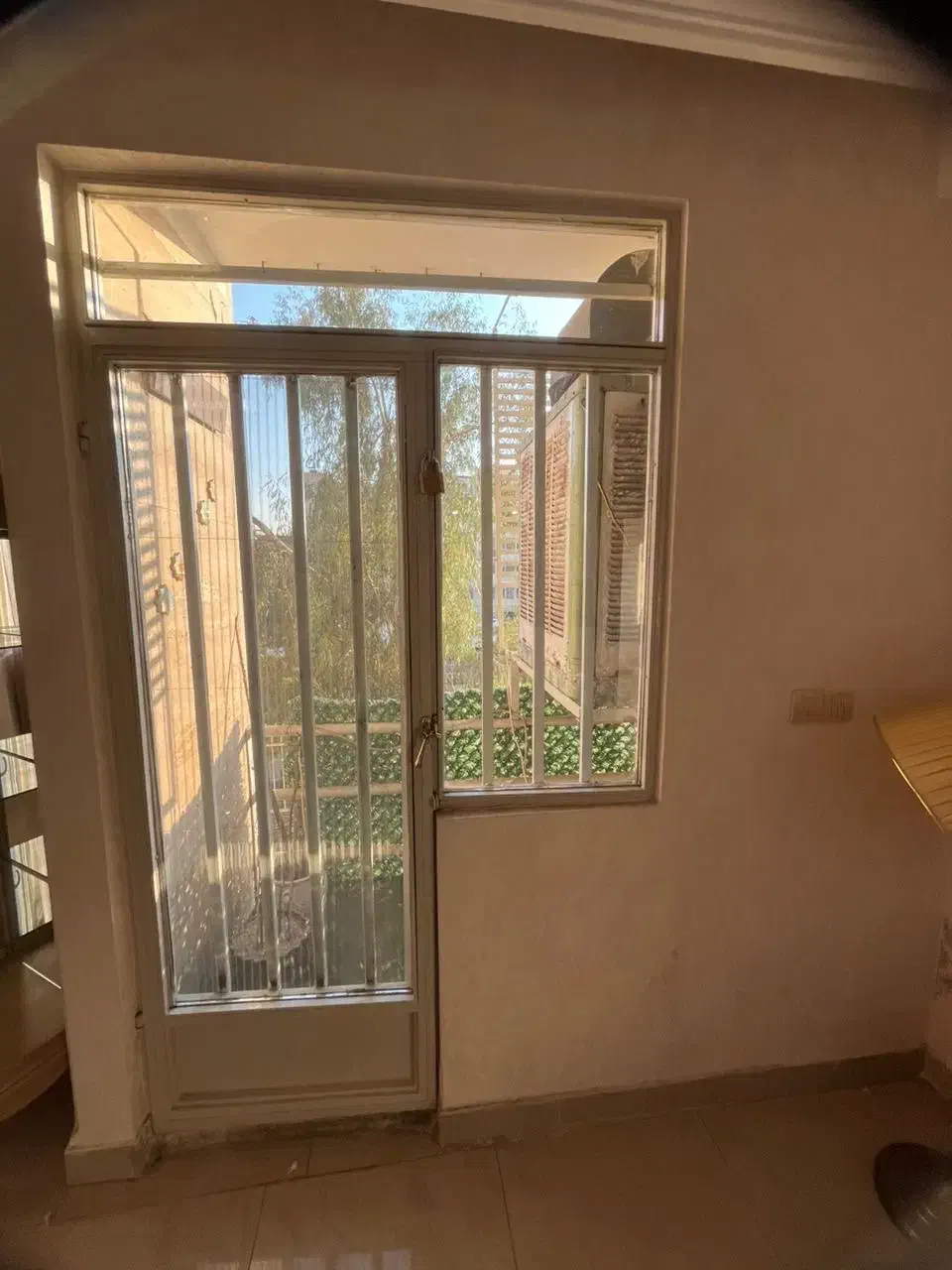 ۸۴ متر -۲ خواب -فول امکانات