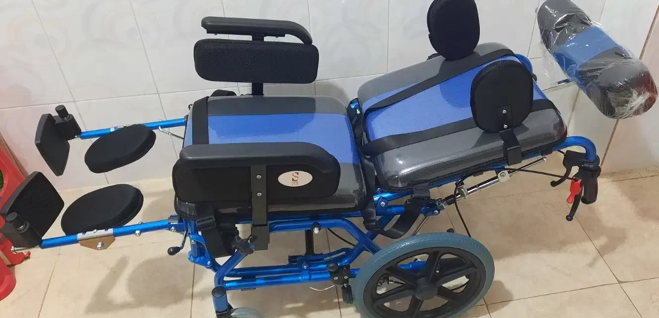 ویلچر مخصوص بیماری cp|آرایشی، بهداشتی، درمانی|قائمشهر, |دیوار