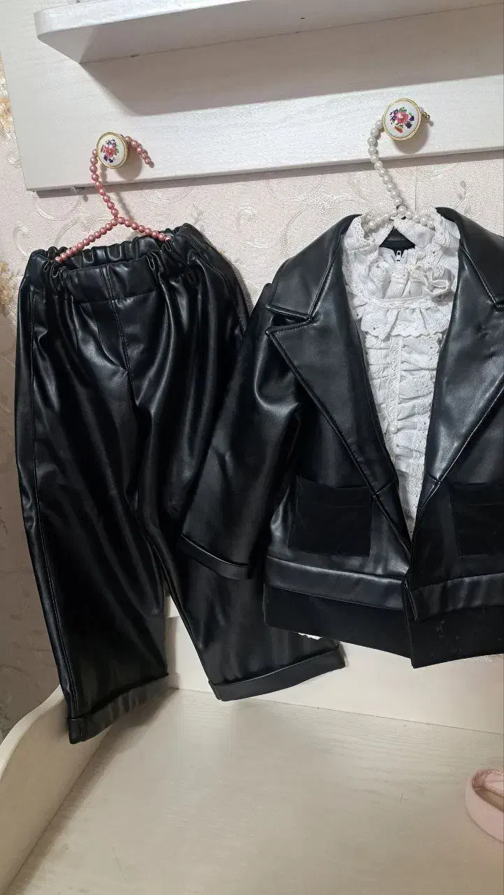 ست کت شلوار و کلاه چرم|لباس|مشهد, هنرور|دیوار