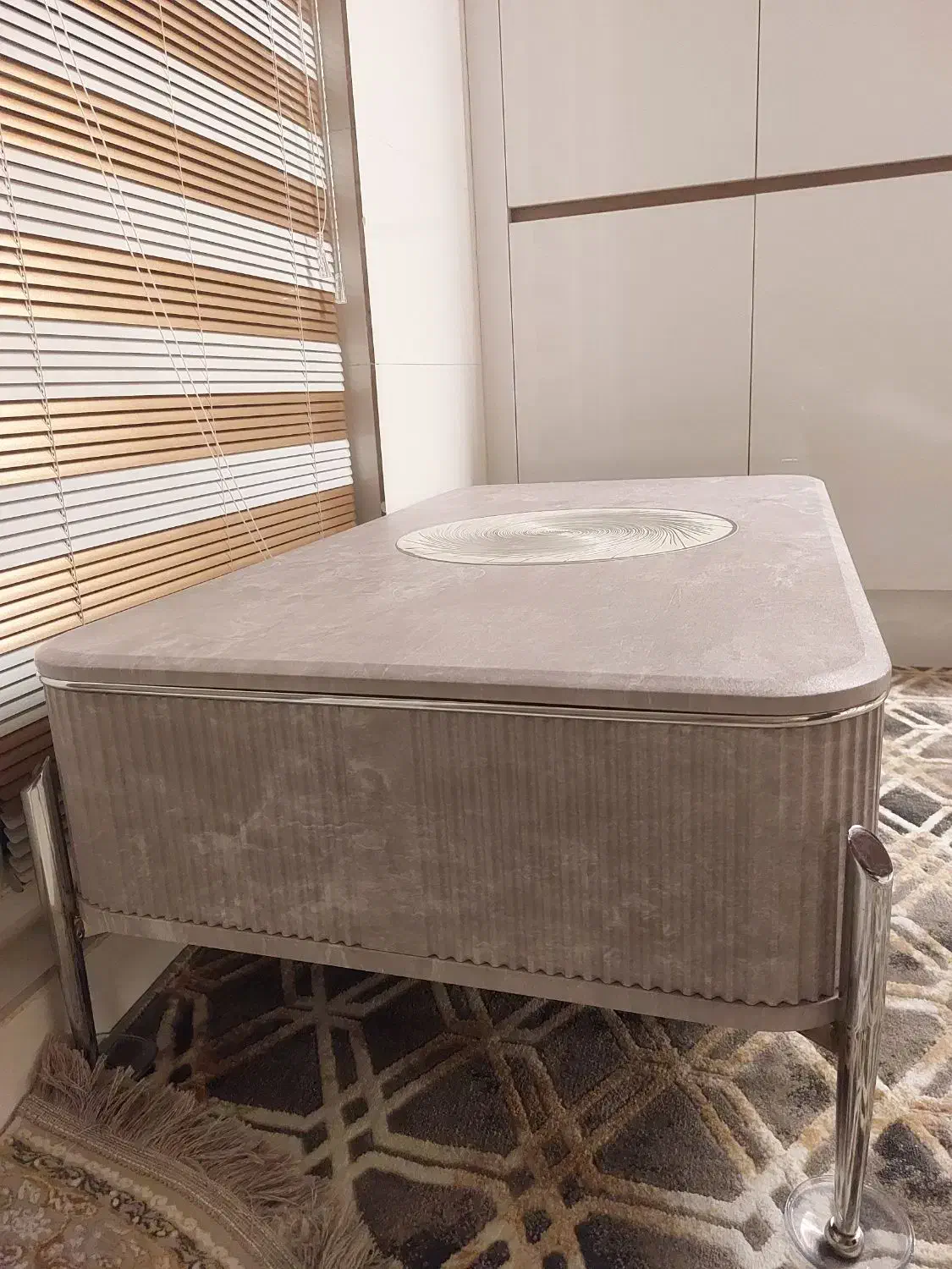 یک سری وسایل نو نو|مبلمان خانگی و میز عسلی|سنندج, |دیوار