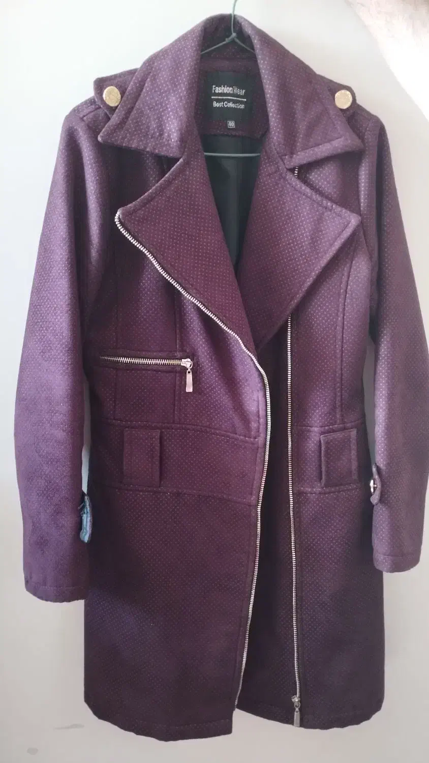 پالتو تمیز سایز 38 و 40|لباس|اصفهان, کوی امیریه|دیوار