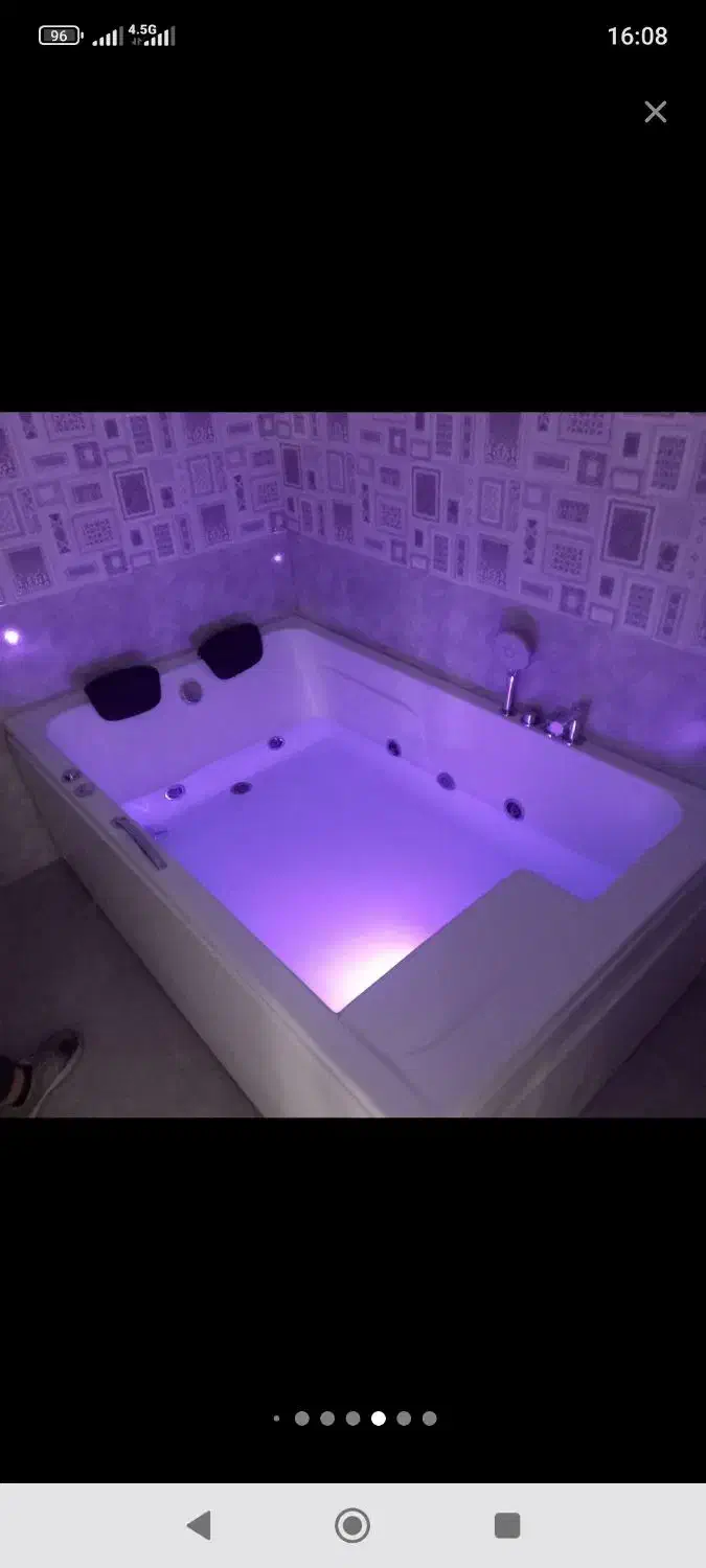 جکوزی دو نفره هالوژن رنگ درمانی|لوازم حمام|گرگان, |دیوار